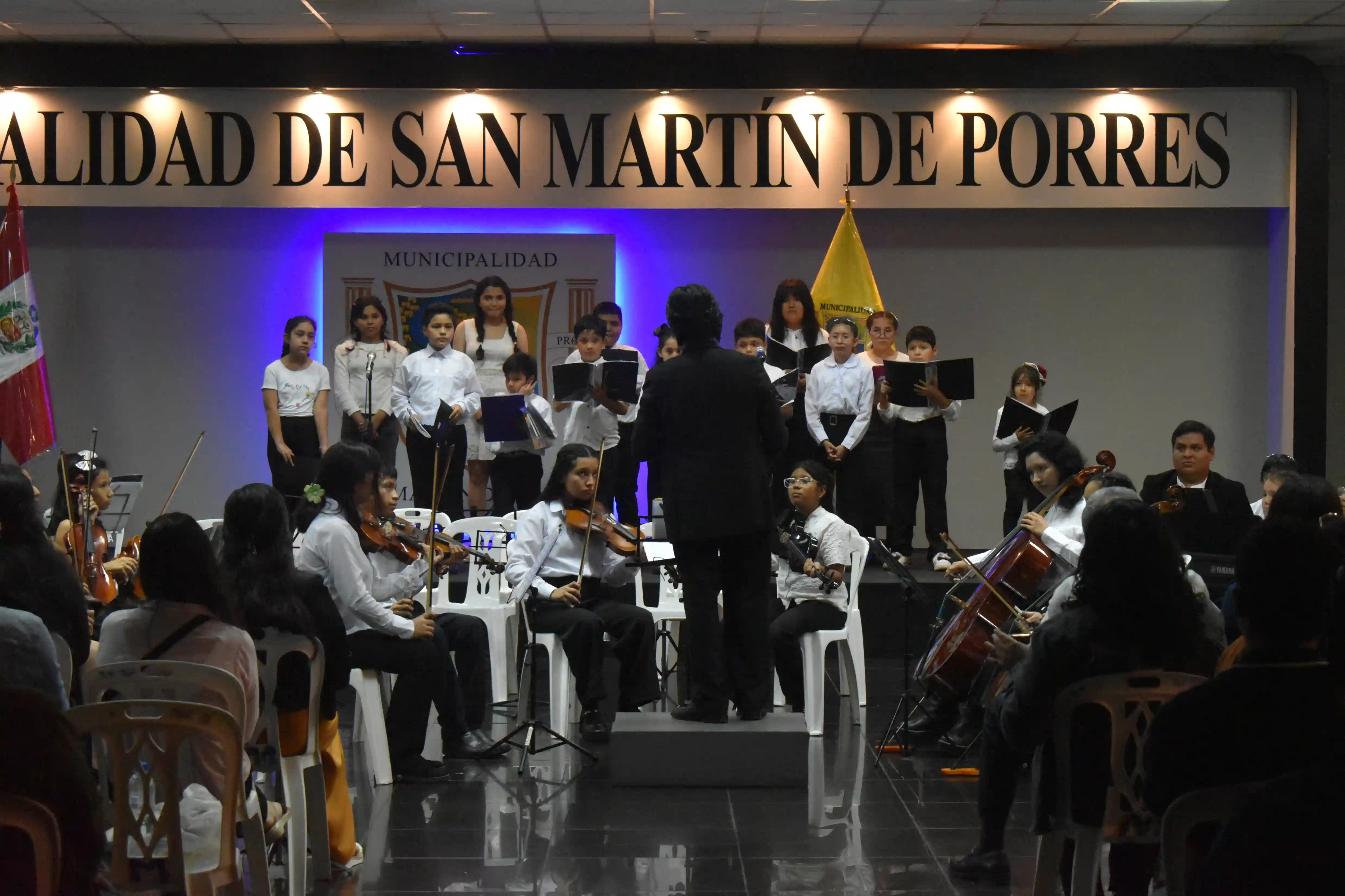 Teatro_Municipal_San_Martin_Porres, Titulado: Teatro Municipalidad SMP 2026