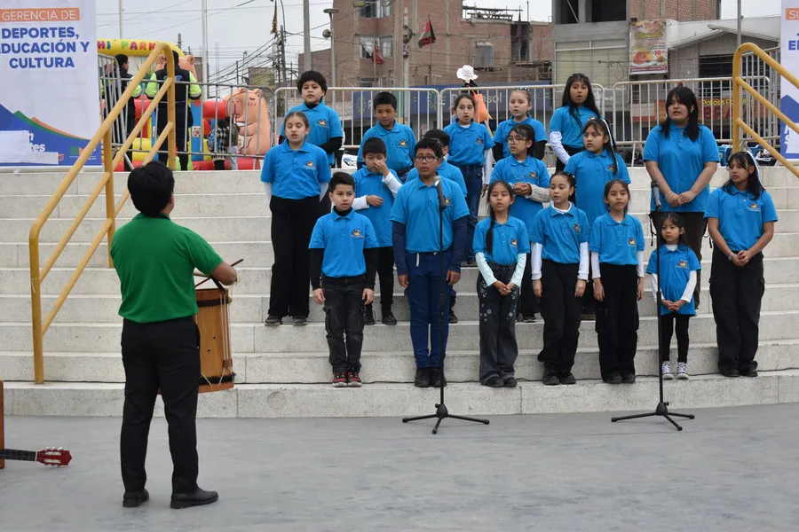 Coro Plaza Chuquitanta 2024